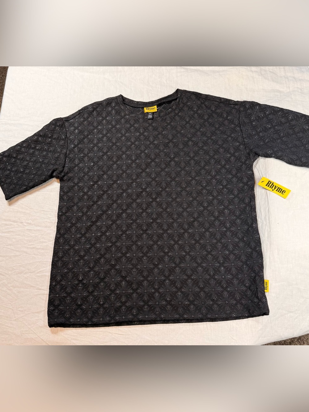 NEW Rhyme Men's Apparel Relaxed Fit Embossed Black T-Shirt - S